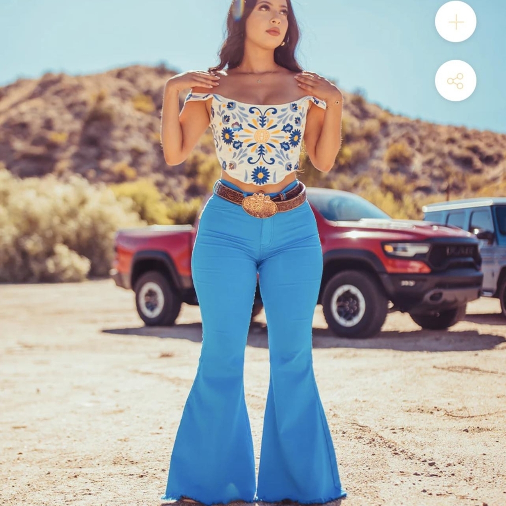 "Herencia Collection Jeans"